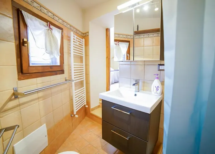 Alojamento de Acomodação e Pequeno-almoço Casa Armando *